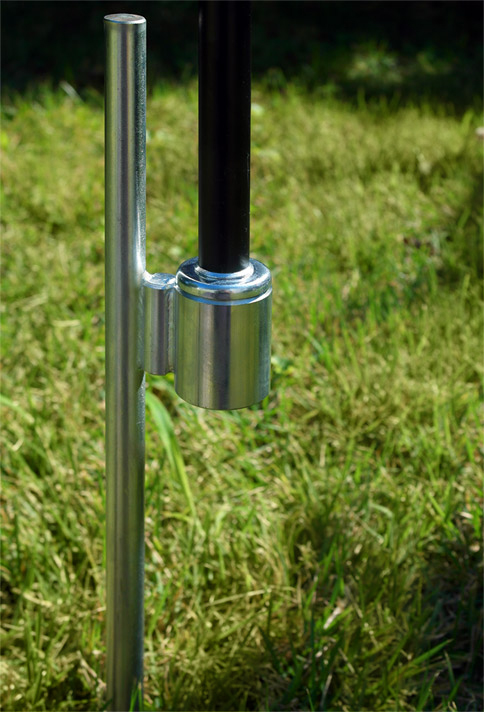Photo showing the flag support pole inserted onto the rotating flag support post flag support post